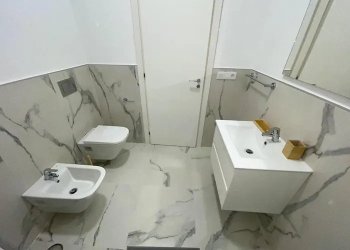 6 Island Village With Wi Fi And Pool Адехе