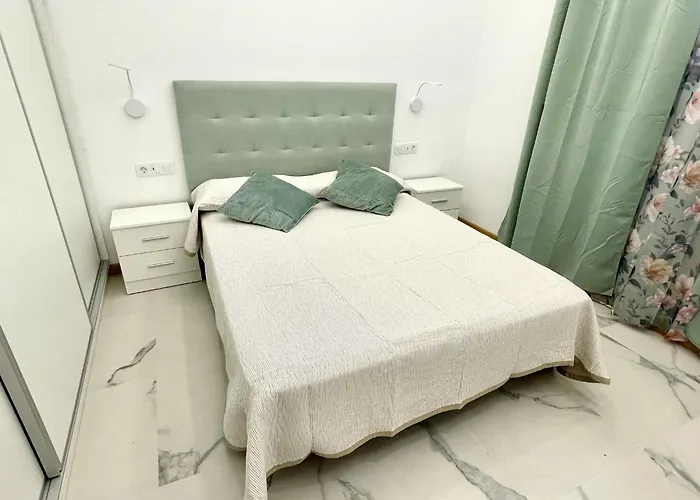 6 Island Village With Wi Fi And Pool Апартаменти