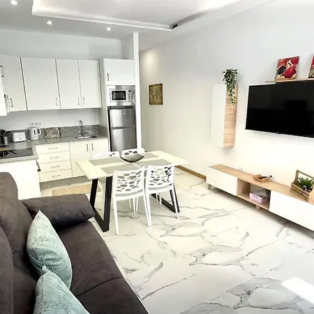 Apartment 6 Island Village With Wi Fi And Pool