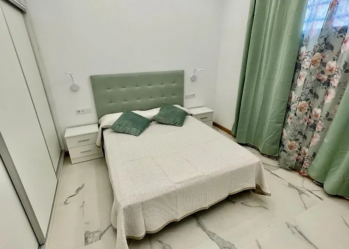 6 Island Village With Wi Fi And Pool * Costa Adeje (Tenerife)